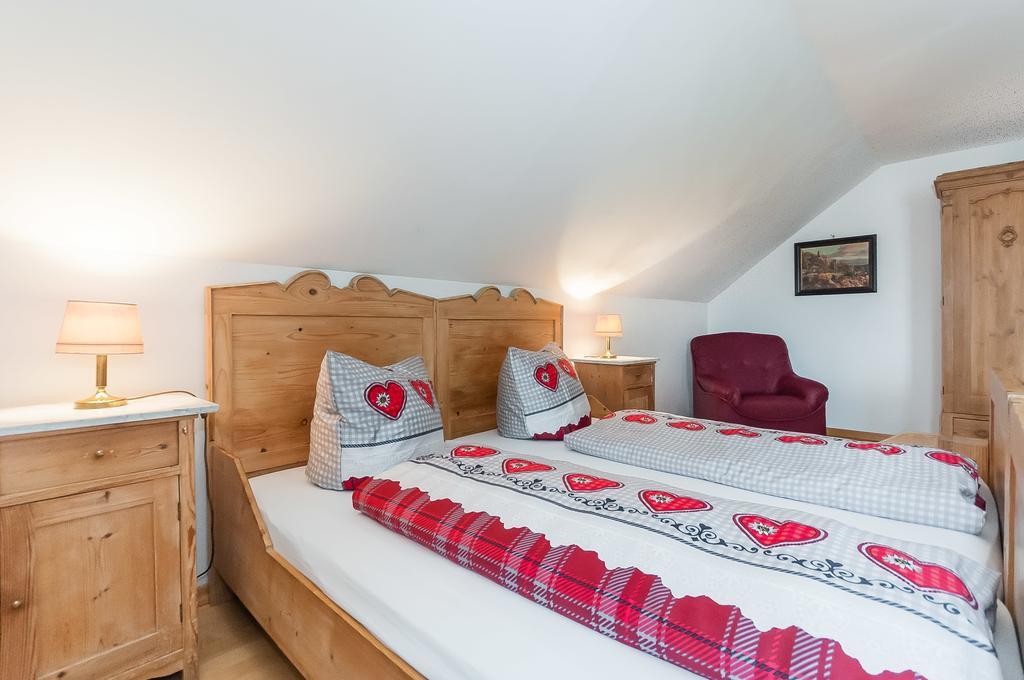 Hôtel Landhaus Weidenhof à Bad Griesbach im Rottal Extérieur photo